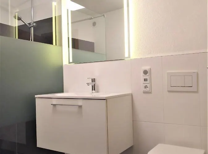 Julius אינסברוק